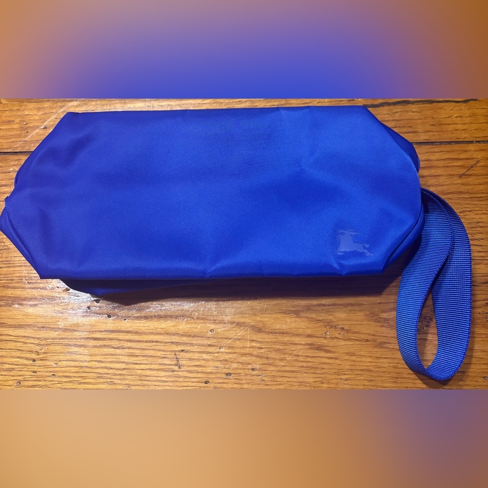 NEW Burberry Blue Men's Travel Toiletry Bag - Small Wrist Strap